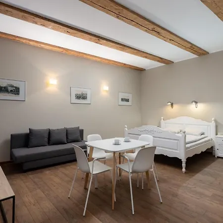 Апартаменты Enjoy Old Town Vibes In 1716 Laipu With 4 Stylish And 1 Penthouse *